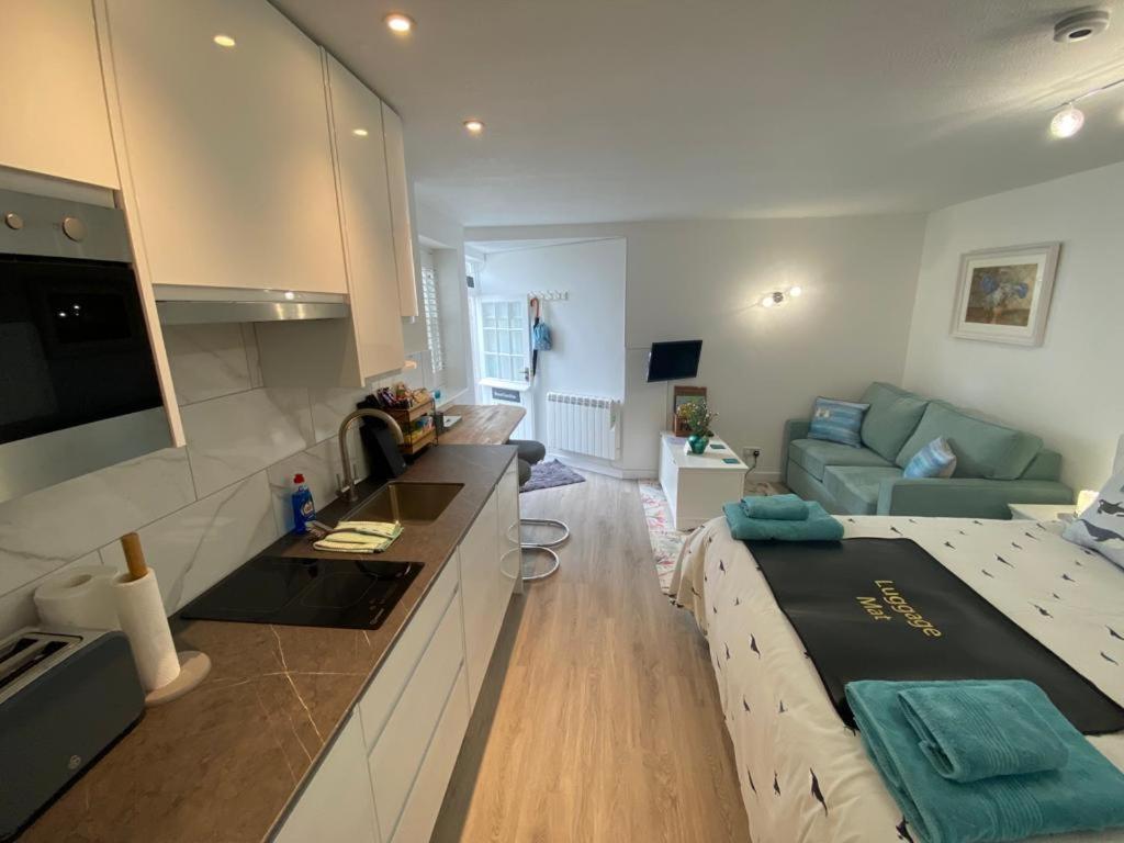 Sweet Caroline - Luxury Studio Stone'S Throw From Mousehole Harbour ภายนอก รูปภาพ
